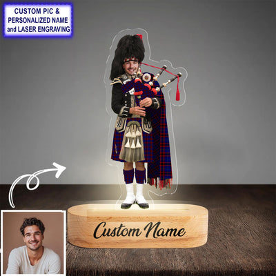 Custom Bagpipe Home Modern Tartan LED Night Light - Personalized Scottish Bagpiper Figurine with Wooden Stand SG81