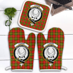 Clan Leask Tartan Crest Oven Mitt And Pot Holder (2 Oven Mitts + 1 Pot Holder) QD28 Clan Leask Tartan Today   