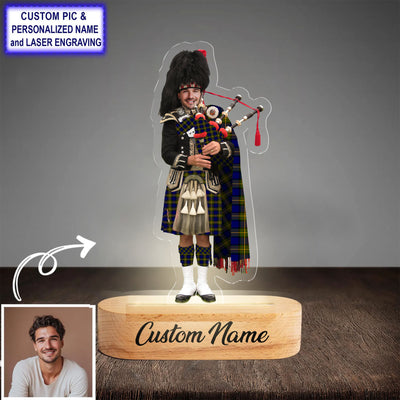 Custom Bagpipe Muir Tartan LED Night Light - Personalized Scottish Bagpiper Figurine with Wooden Stand AC39