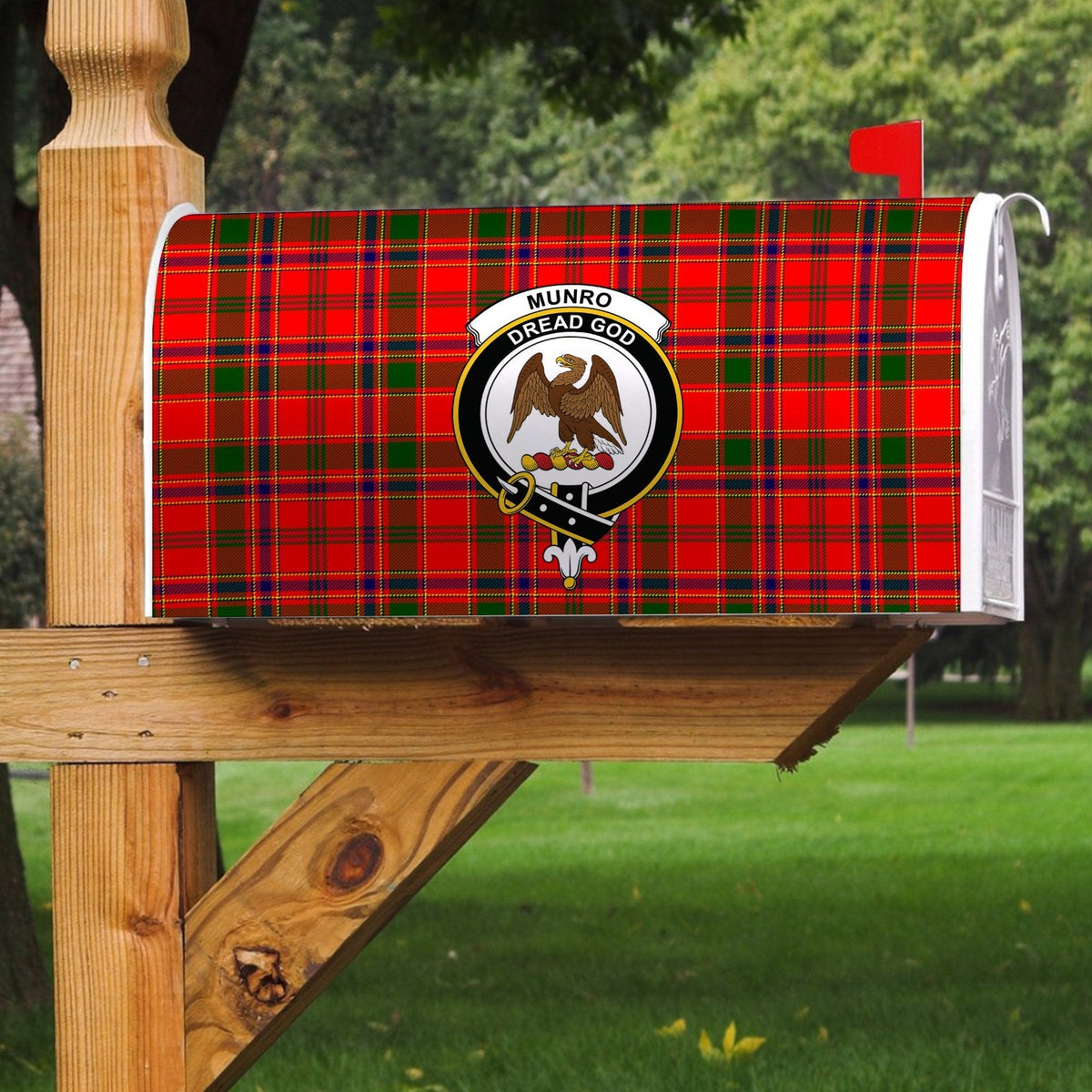 Clan Munro Modern Tartan Crest Mailbox ZO68 Clan Munro Tartan Today   