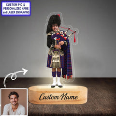 Custom Bagpipe Pride of Scotland Tartan LED Night Light - Personalized Scottish Bagpiper Figurine with Wooden Stand
