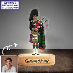 Custom Bagpipe Selkirk Tartan LED Night Light - Personalized Scottish Bagpiper Figurine with Wooden Stand