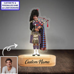 Custom Bagpipe Trotter Tartan LED Night Light - Personalized Scottish Bagpiper Figurine with Wooden Stand