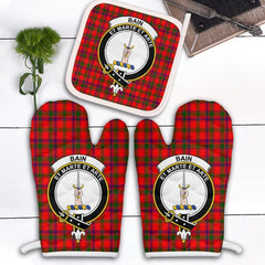 Clan Bain Tartan Crest Oven Mitt And Pot Holder (2 Oven Mitts + 1 Pot Holder) CS20 Clan Bain Tartan Today   