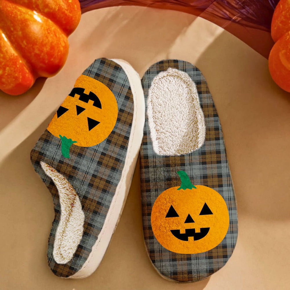 Clan Blackwatch Weathered Tartan Halloween Pumpkin Slippers, Fluffy Spooky Slippers OF46 Blackwatch Weathered Tartan Tartan Halloween   