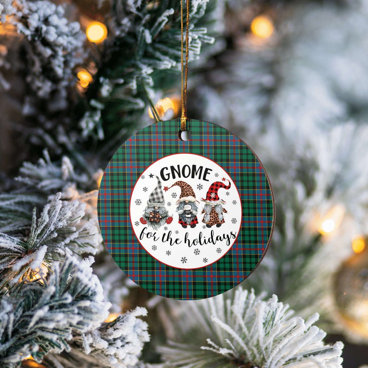 Clan Byres 1 Tartan Gnome Round Ceramic Ornament FG62 Byres 1 Tartan Tartan Christmas   