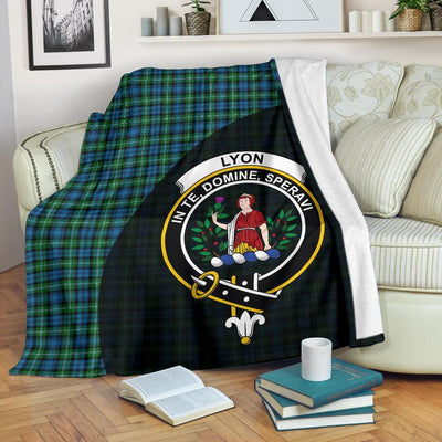 Clan Lyon Tartan Crest Blanket Wave Style