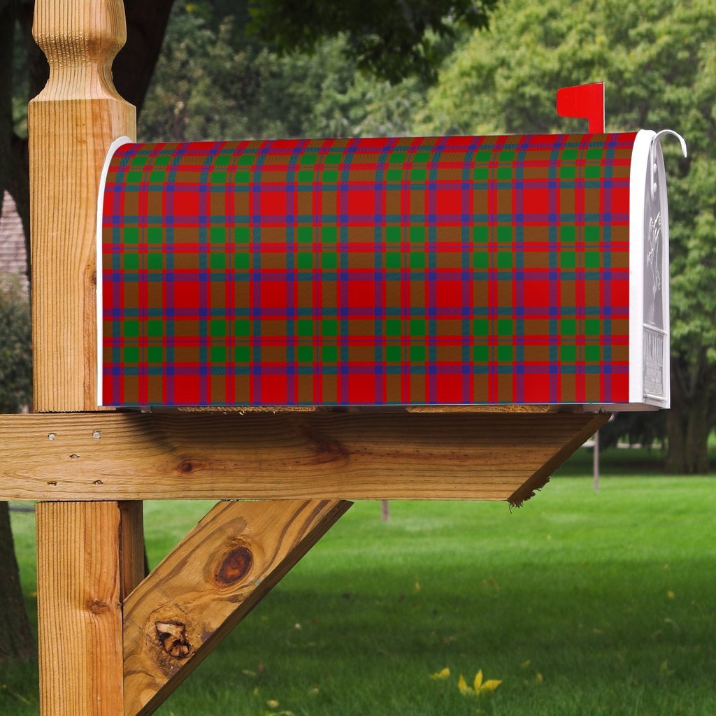 Clan MacKintosh Modern Tartan Mailbox PR62 Clan MacKintosh / MacIntosh Tartan Today   