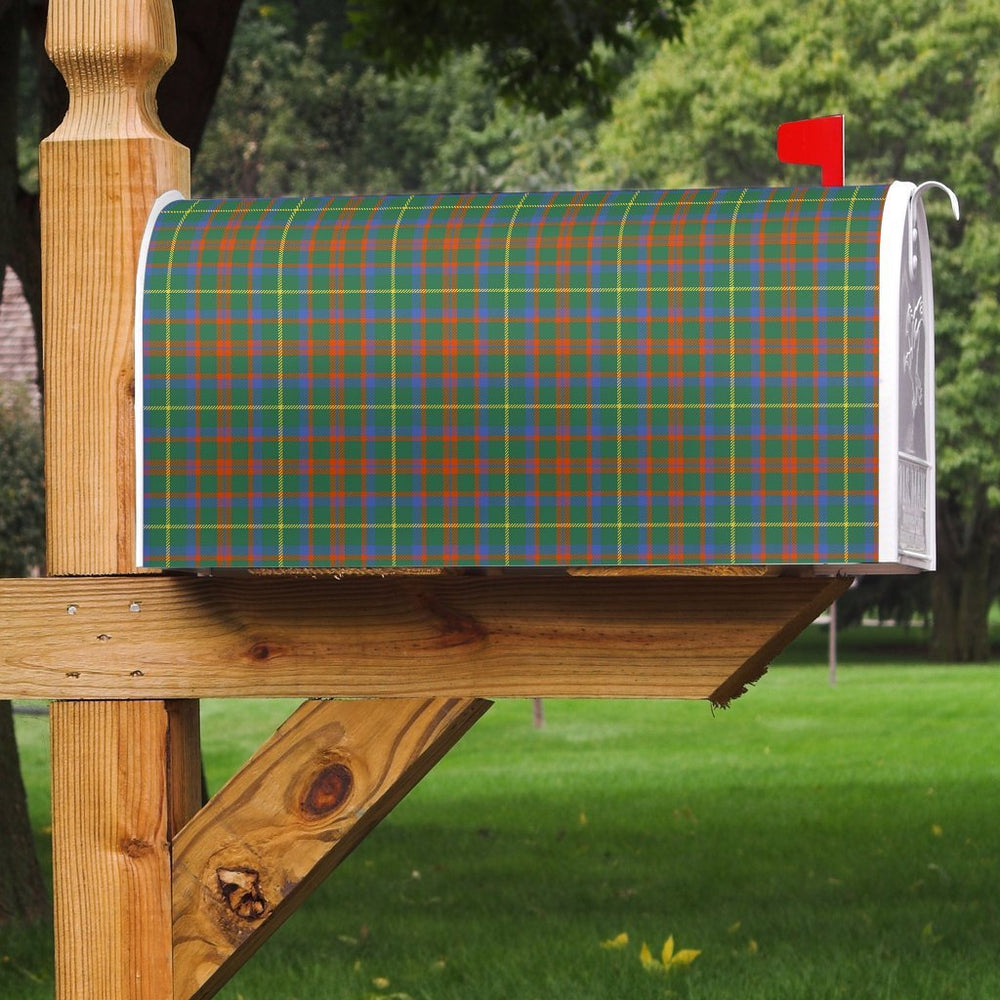 Clan MacKintosh Hunting Ancient Tartan Mailbox NE30 Clan MacKintosh / MacIntosh Tartan Today   