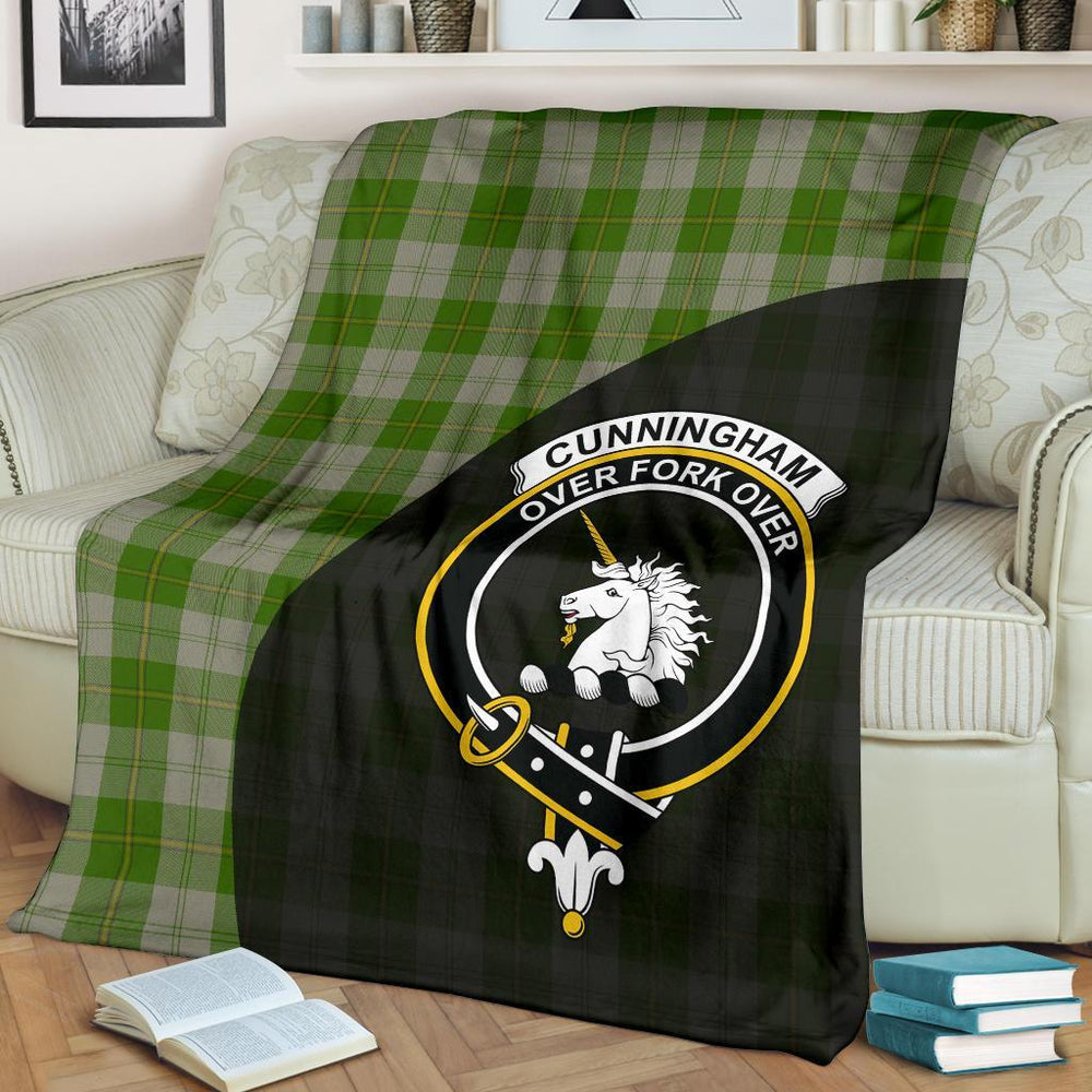 Clan Cunningham Dress Green Dancers Tartan Crest Blanket Wave Style AC81 Clan Cunningham Tartan Today   