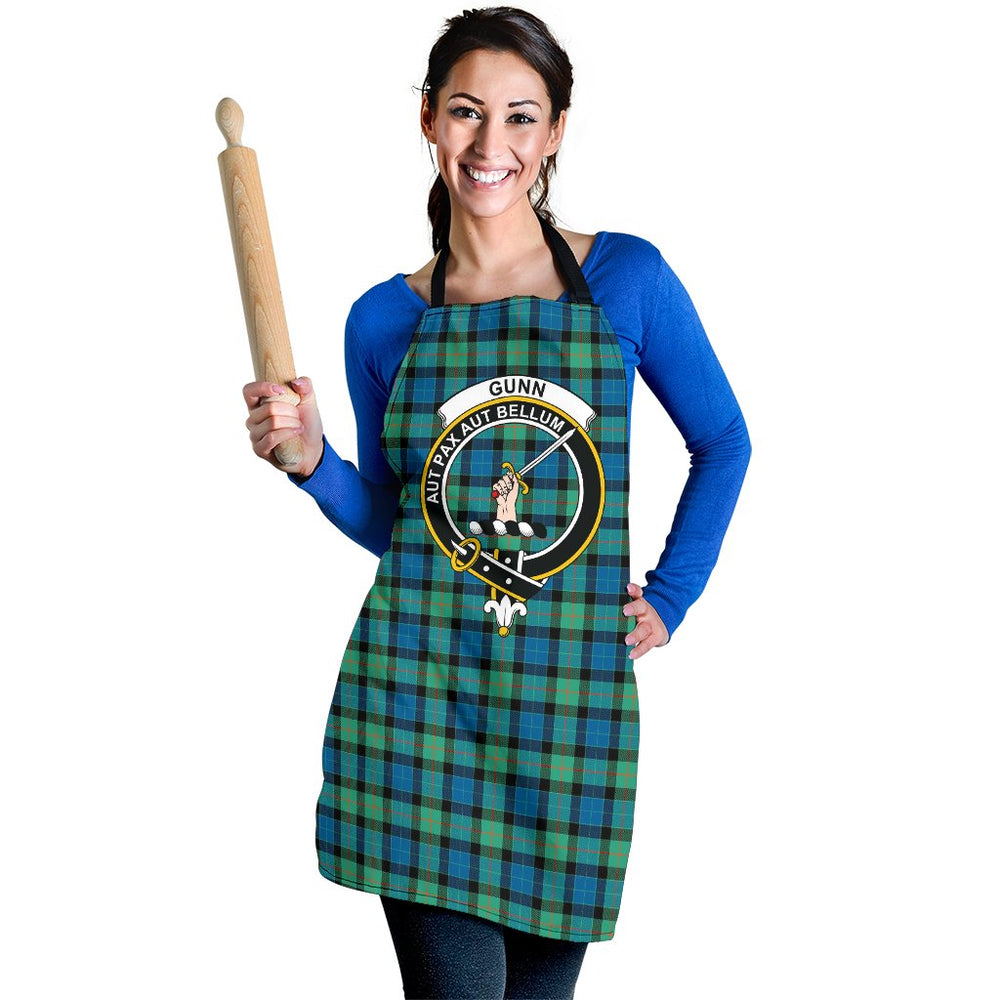 Clan Gunn Ancient Tartan Crest Apron WC99 Clan Gunn Tartan Today   