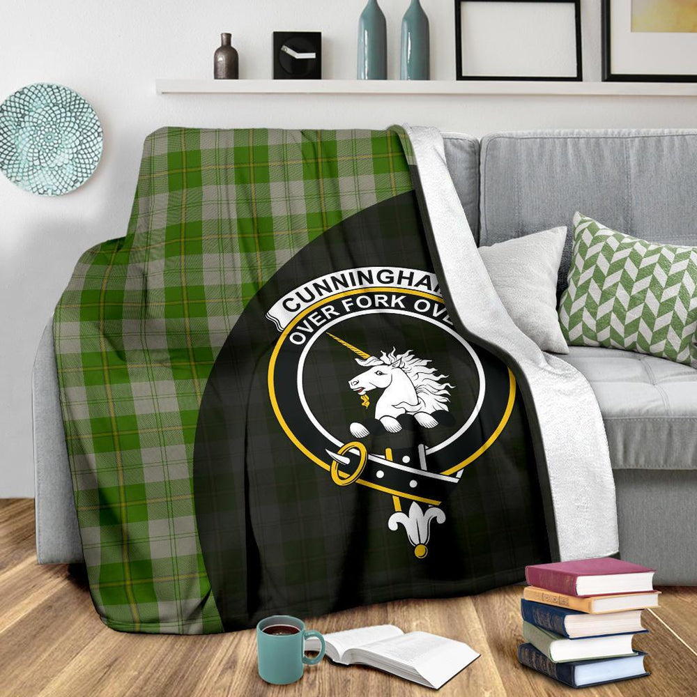 Clan Cunningham Dress Green Dancers Tartan Crest Blanket Wave Style AC81 Clan Cunningham Tartan Today   