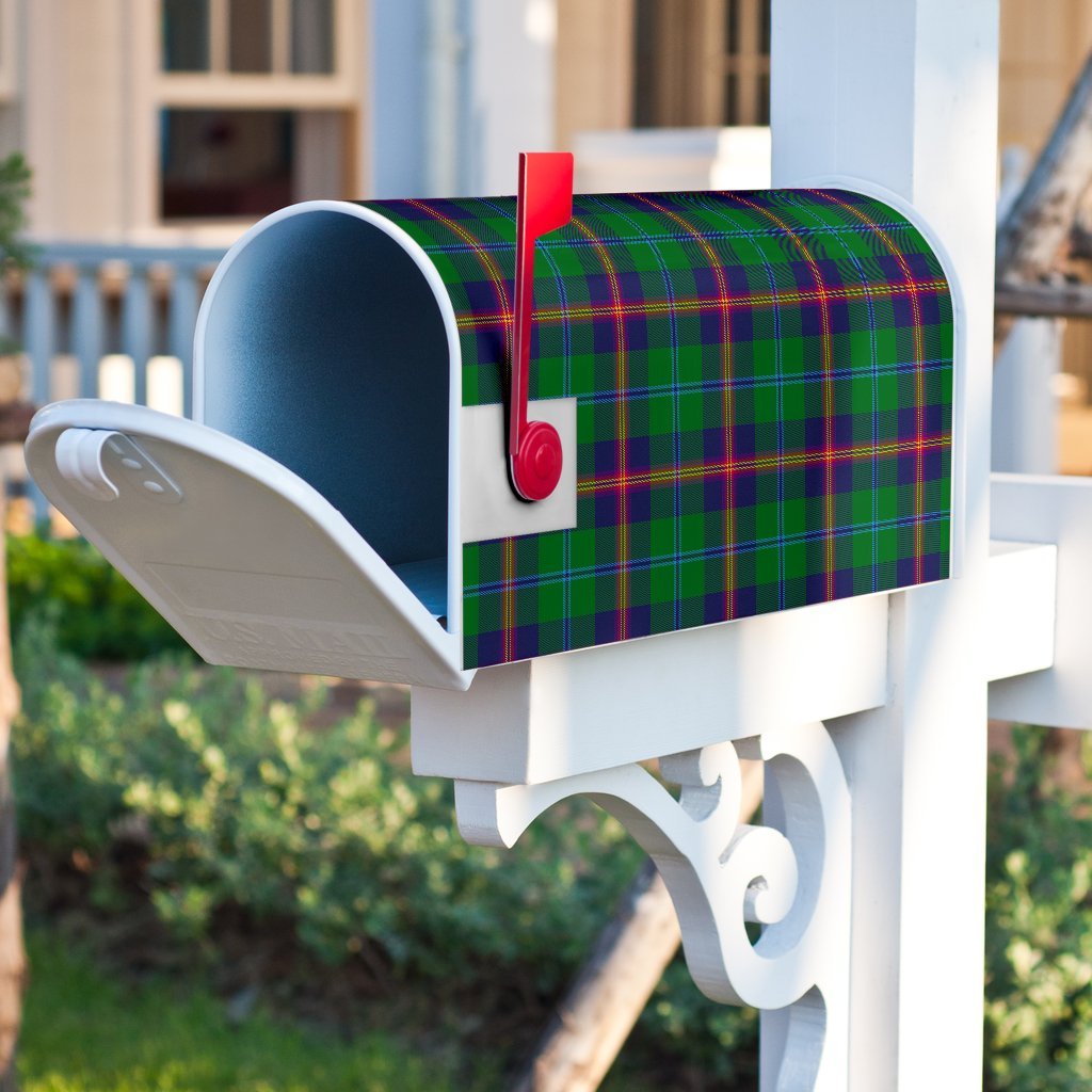 Clan Young Modern Tartan Mailbox NG25 Clan Young Tartan Today   