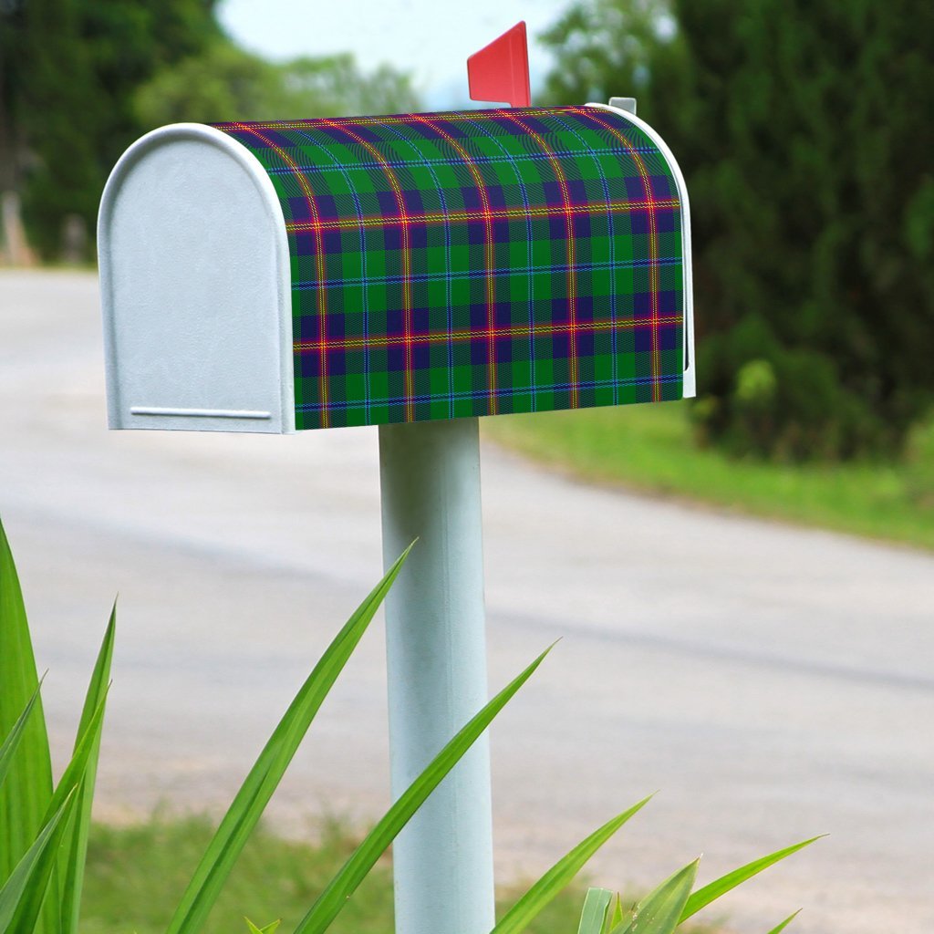 Clan Young Modern Tartan Mailbox NG25 Clan Young Tartan Today   