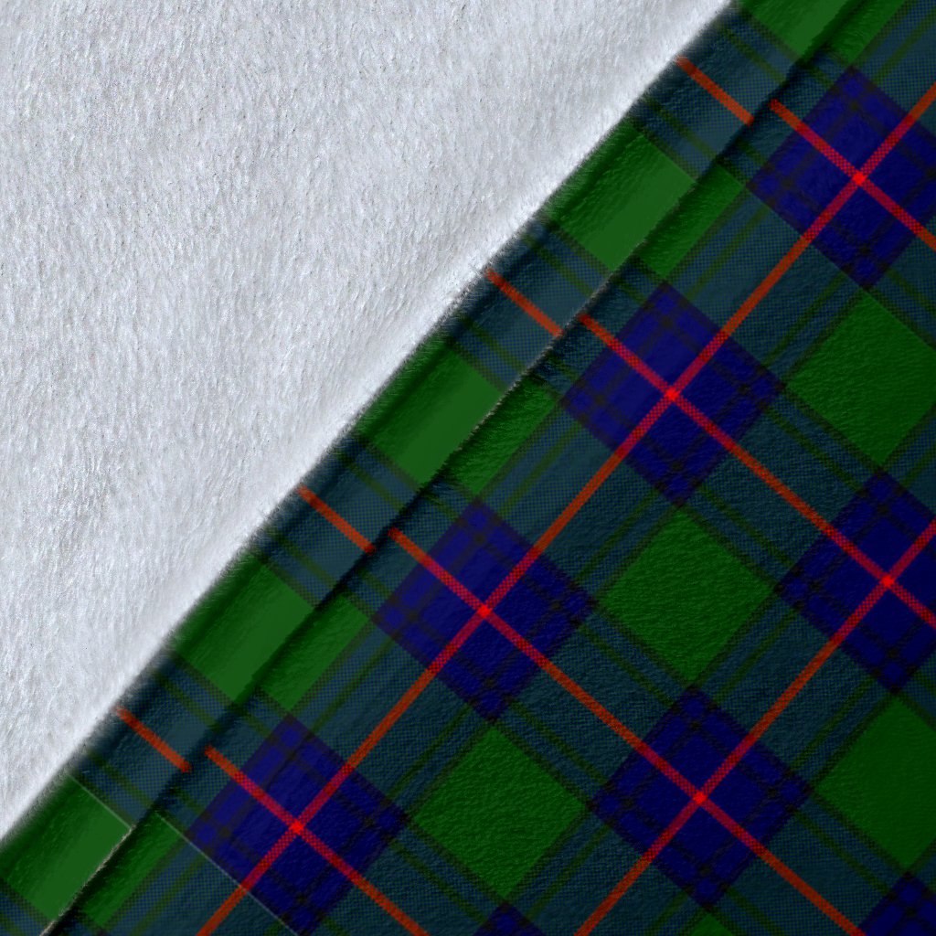 Clan Shaw (of Tordarroch) Tartan Crest BlanketsDG48 Clan Shaw Tartan Today   