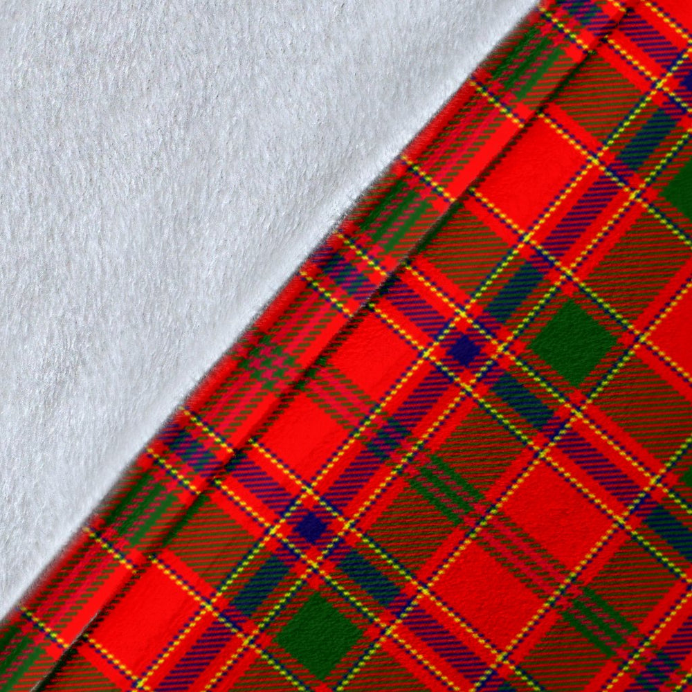 Clan Munro Family Tartan Crest BlanketsPQ32 Clan Munro Tartan Today   