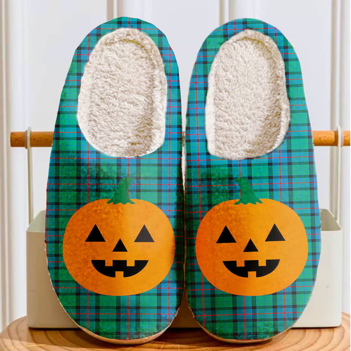 Clan Flower Of Scotland Tartan Halloween Pumpkin Slippers, Fluffy Spooky Slippers GU22 Flower Of Scotland Tartan Tartan Halloween   