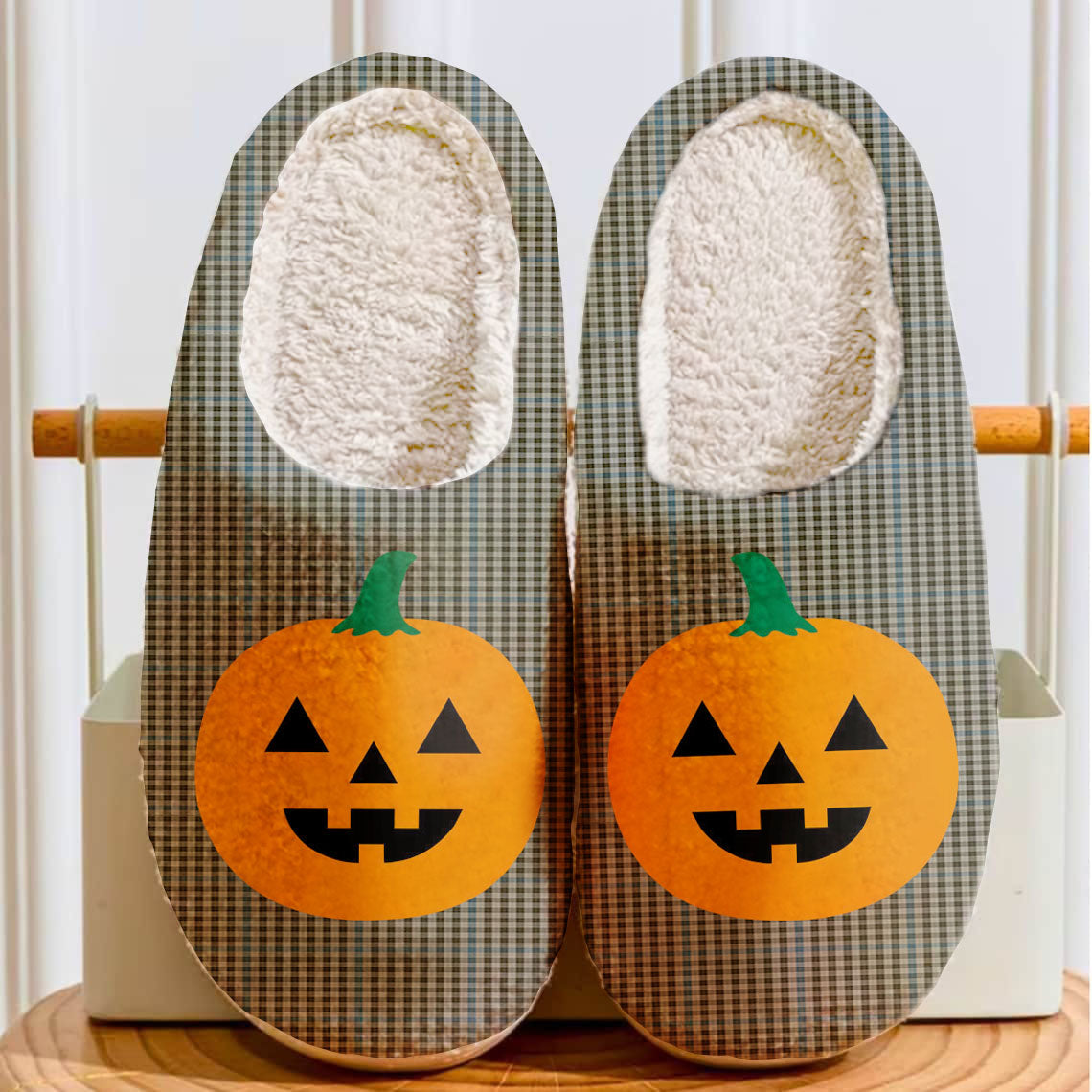 Clan Haig Check Tartan Halloween Pumpkin Slippers, Fluffy Spooky Slippers YZ53 Haig Check Tartan Tartan Halloween   