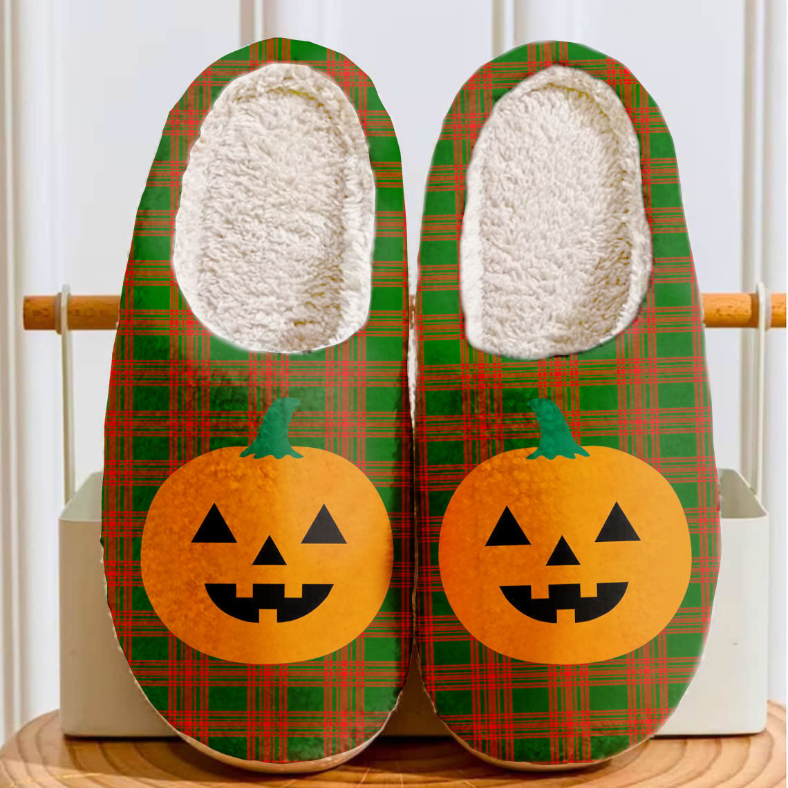 Clan Menzies Green Modern Tartan Halloween Pumpkin Slippers, Fluffy Spooky Slippers PR98 Menzies Green Modern Tartan Tartan Halloween   