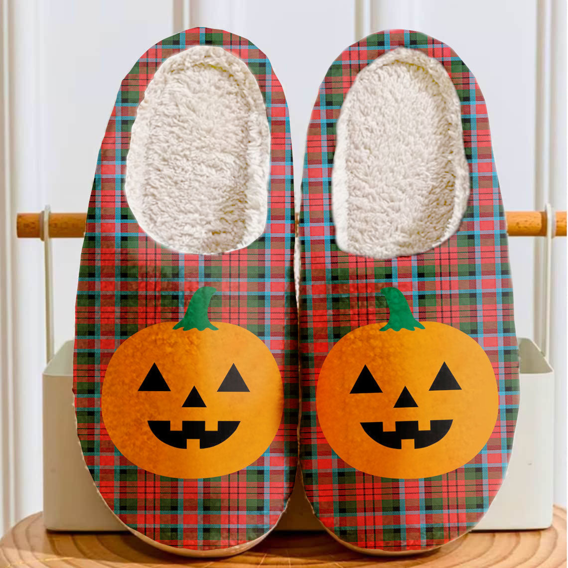 Clan MacDuff Modern Tartan Halloween Pumpkin Slippers, Fluffy Spooky Slippers XA26 MacDuff Modern Tartan Tartan Halloween   