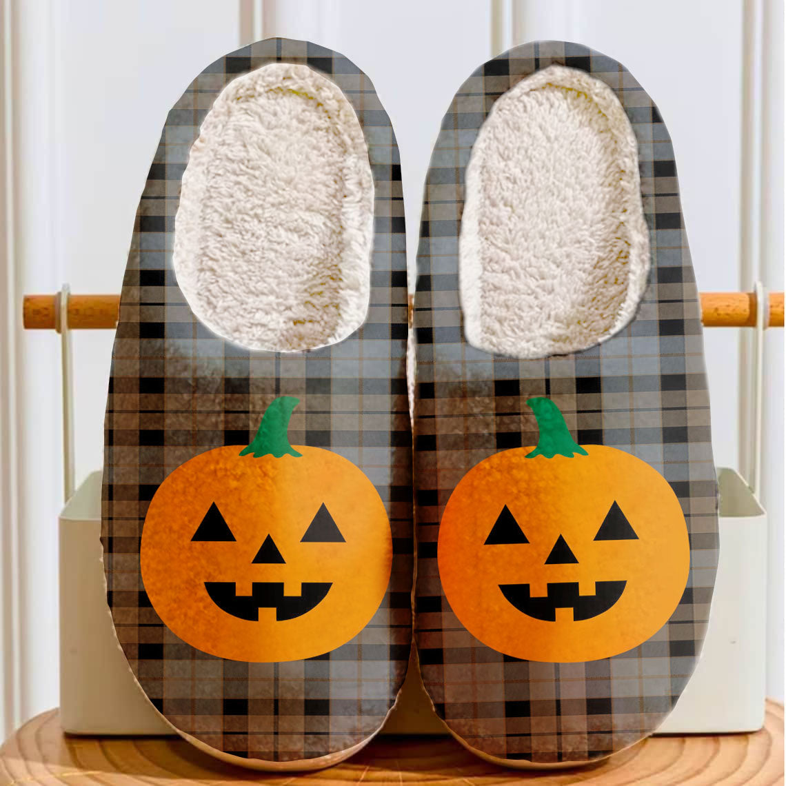 Clan MacKay Weathered Tartan Halloween Pumpkin Slippers, Fluffy Spooky Slippers AV98 MacKay Weathered Tartan Tartan Halloween   