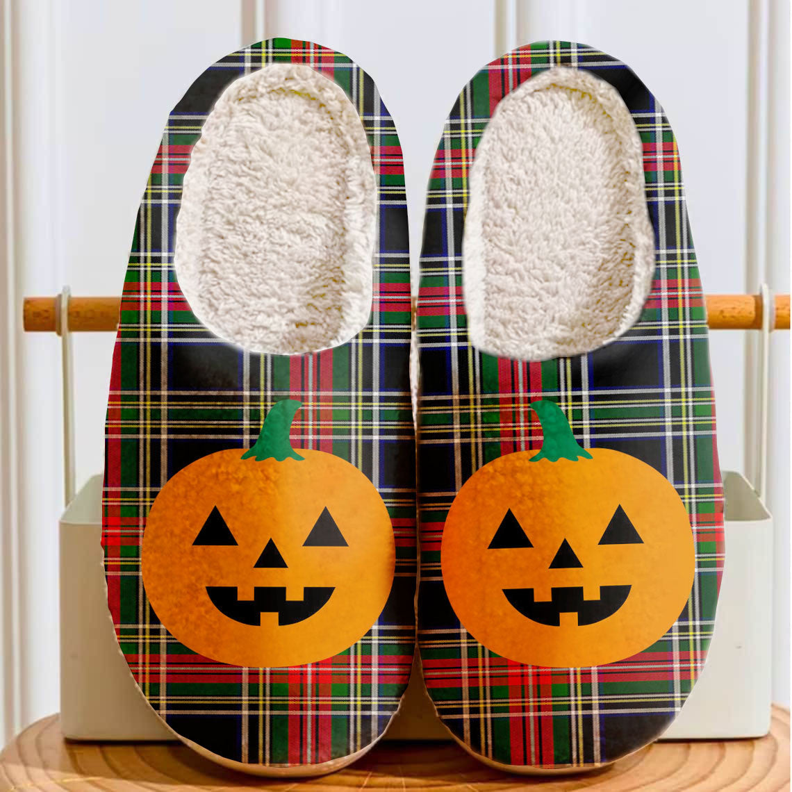 Clan Stewart Black Tartan Halloween Pumpkin Slippers, Fluffy Spooky Slippers WH97 Stewart Black Tartan Tartan Halloween   