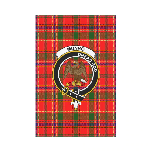 Clan Munro Modern Tartan Crest Garden Flag ZU25 Clan Munro Tartan Today   